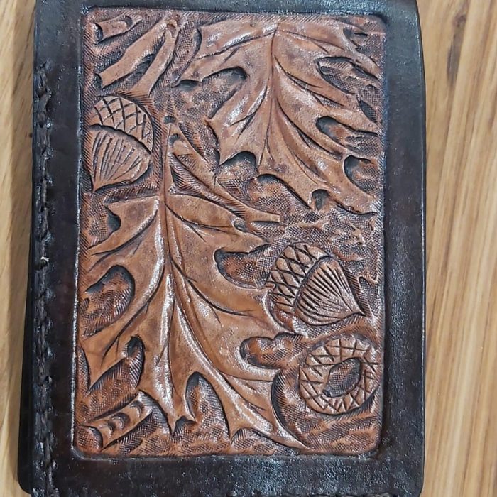 Кожен мъжки портфейл