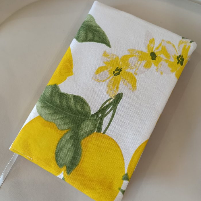 Калъф за книга