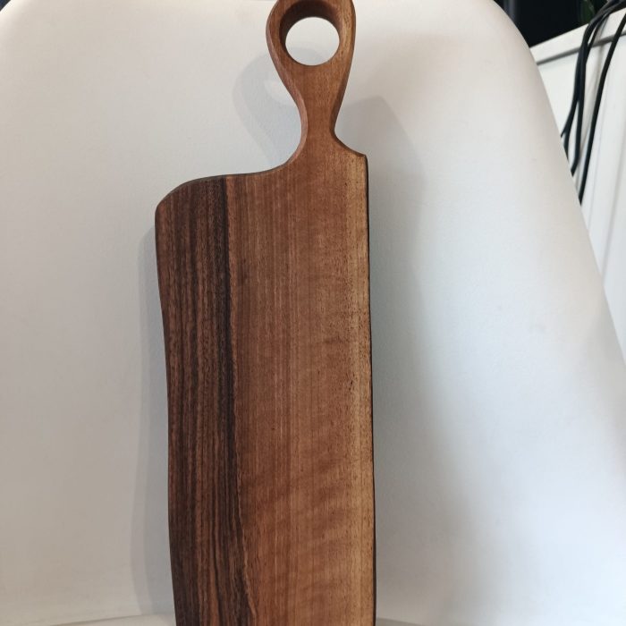 Малка орехова дъска